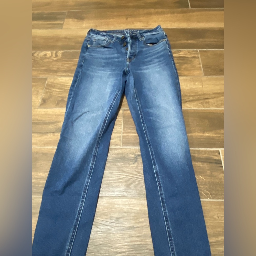 American Eagle Straight Jeans. Size-00R